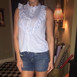Cute ruffle top